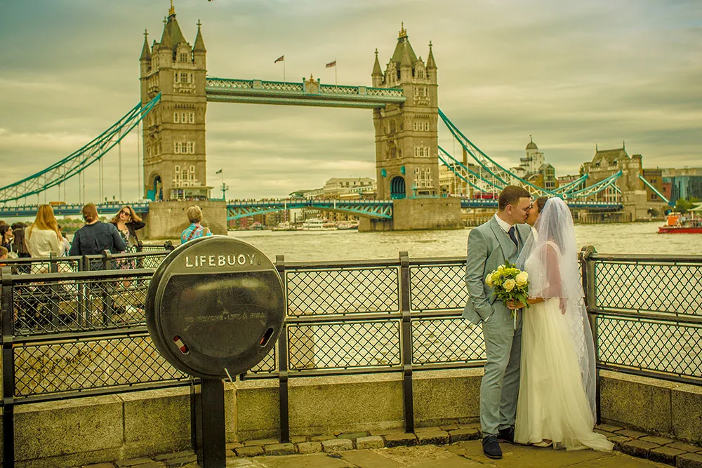 wedding photographer london wedding-photographer-london-09
