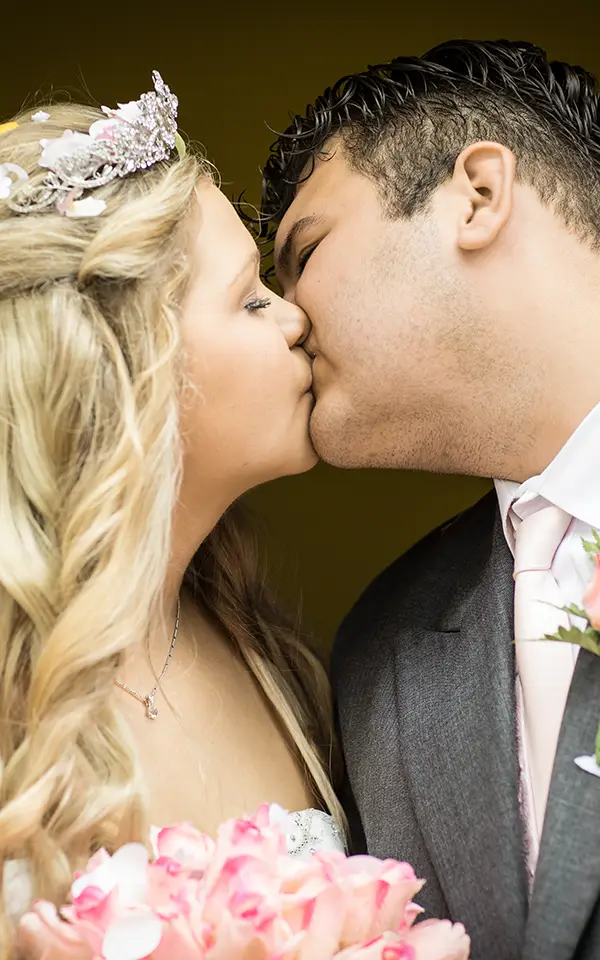 wedding photographer london wedding-photographer-london-married1